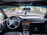Mercedes 250 D-7