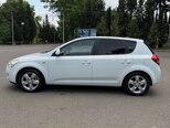 Kia Ceed-15