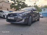 Hyundai Accent-4