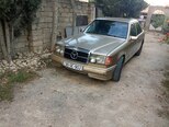 Mercedes 230 E-2