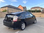 Toyota Prius-7