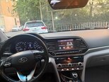 Hyundai Elantra-8