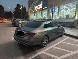 Mercedes E 300 e 4MATIC-4