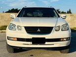Mitsubishi Airtrek-4
