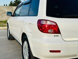 Mitsubishi Airtrek-8