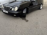 Mercedes E 320-3