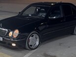 Mercedes E 320-5