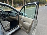 Renault Scenic-12