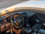 Volkswagen Jetta-6