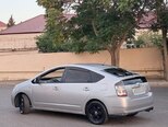 Toyota Prius-12