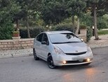 Toyota Prius-8