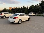 Hyundai Accent-8