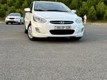 Hyundai Accent-14
