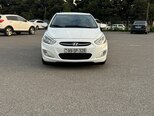 Hyundai Accent-1