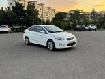 Hyundai Accent-3