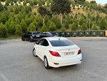 Hyundai Accent-20