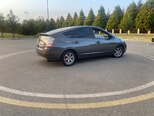Toyota Prius-4
