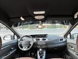 Renault Grand Scenic-16