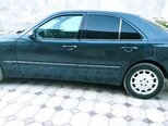 Mercedes E 220-5