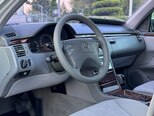 Mercedes E 240-17