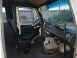 Mercedes 208 D-6