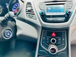 Hyundai Elantra-14