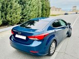 Hyundai Elantra-5