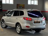 Hyundai Santa Fe-5