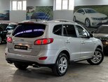 Hyundai Santa Fe-6