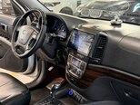 Hyundai Santa Fe-15