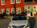 Hyundai Sonata-1
