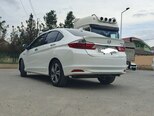Honda Grace-2