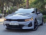 Kia K5-4