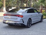 Kia K5-12