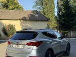 Hyundai Santa Fe-10