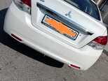 Mitsubishi Attrage-5