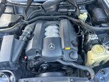 Mercedes E 240-10