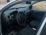 Ford Fusion-10