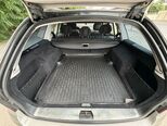 Mercedes E 200-19