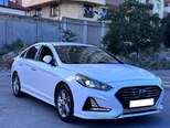 Hyundai Sonata-2