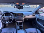 Hyundai Sonata-18