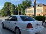 Mercedes C 200-4