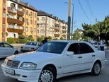 Mercedes C 200-17