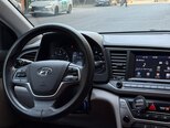 Hyundai Elantra-7