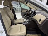 Chevrolet Cruze-14