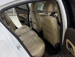 Chevrolet Cruze-13