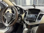 Chevrolet Cruze-11