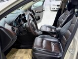 Chevrolet Cruze-12