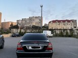 Mercedes E 220-3