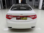 Hyundai Azera-6
